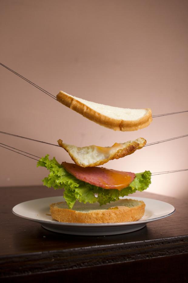 regga rantai levitasi benang